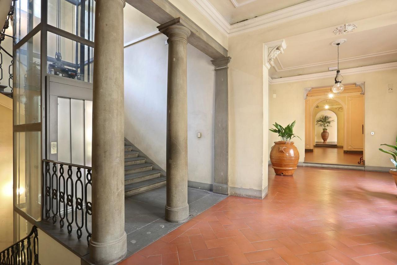Apt. Melograno - Pauline Suites, Palazzo Borghese Φλωρεντία Εξωτερικό φωτογραφία